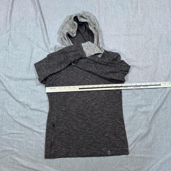 REI Hooded Pullover Womens Small Gray Black Stretch Thumbholes Zip Pocket Hiking - Picture 7 of 10